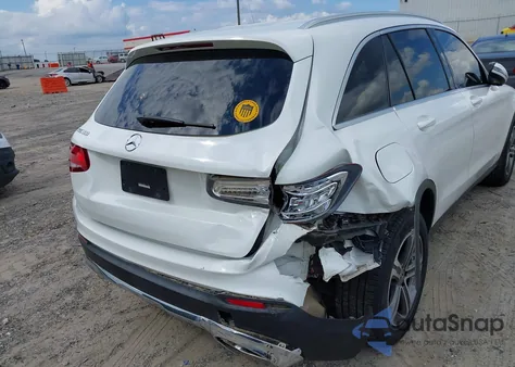 2019 Mercedes-Benz Glc 300 from USA, damaged, VIN WDC0G4JB4KV147392